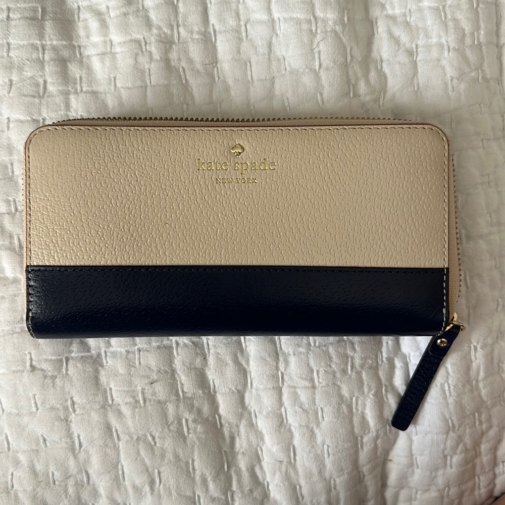 Kate spade wallet